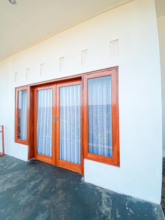 Turtle House Surf & Stay Airsatang Esterno foto