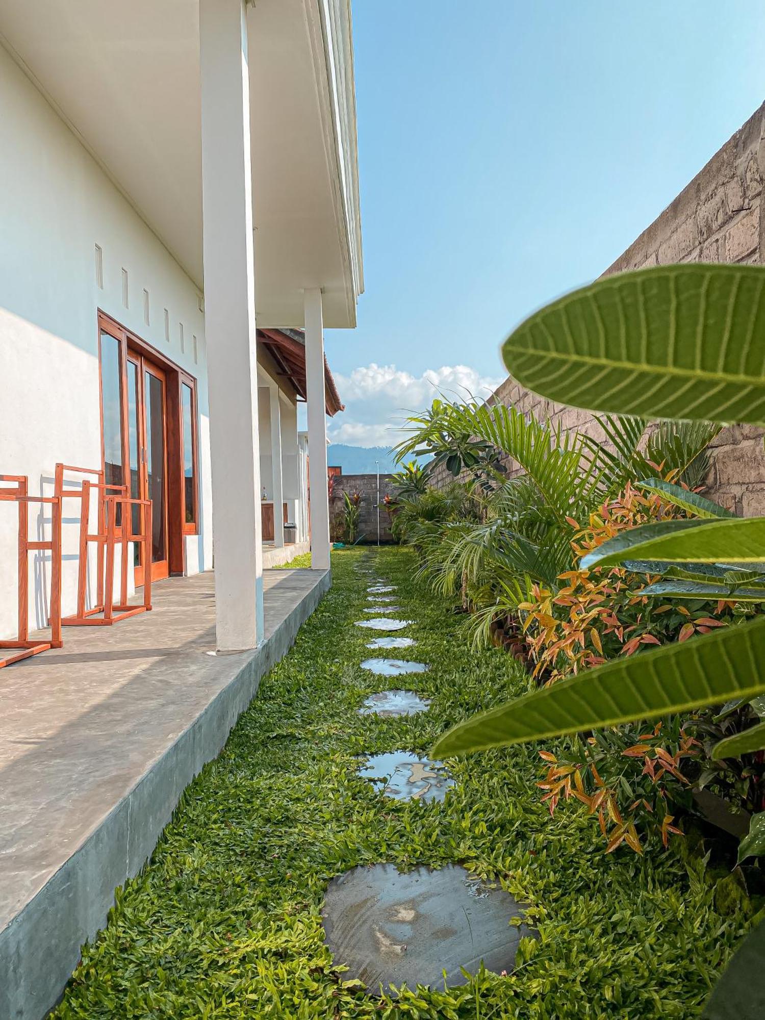 Turtle House Surf & Stay Airsatang Esterno foto